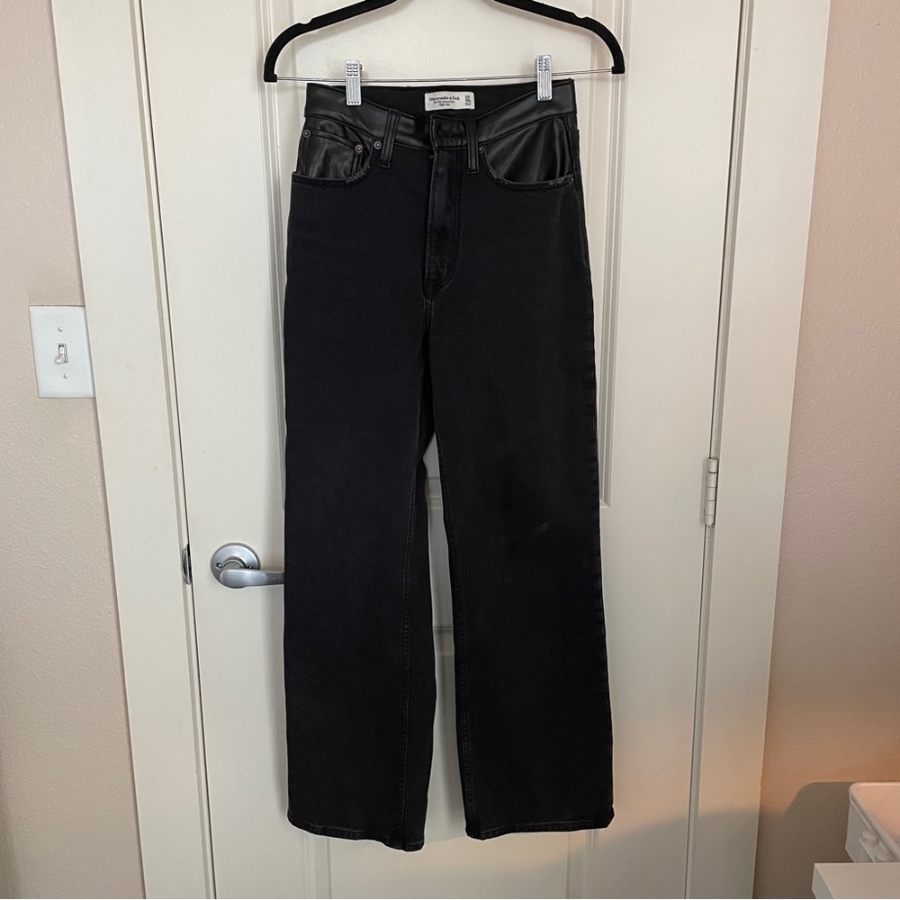 Abercrombie & Fitch 90s relaxed jean high rise
